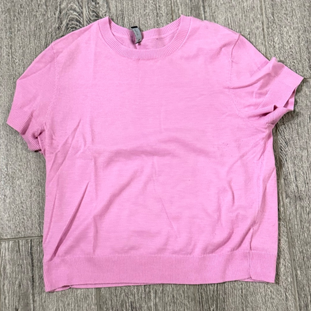 Gap Sweater Tee